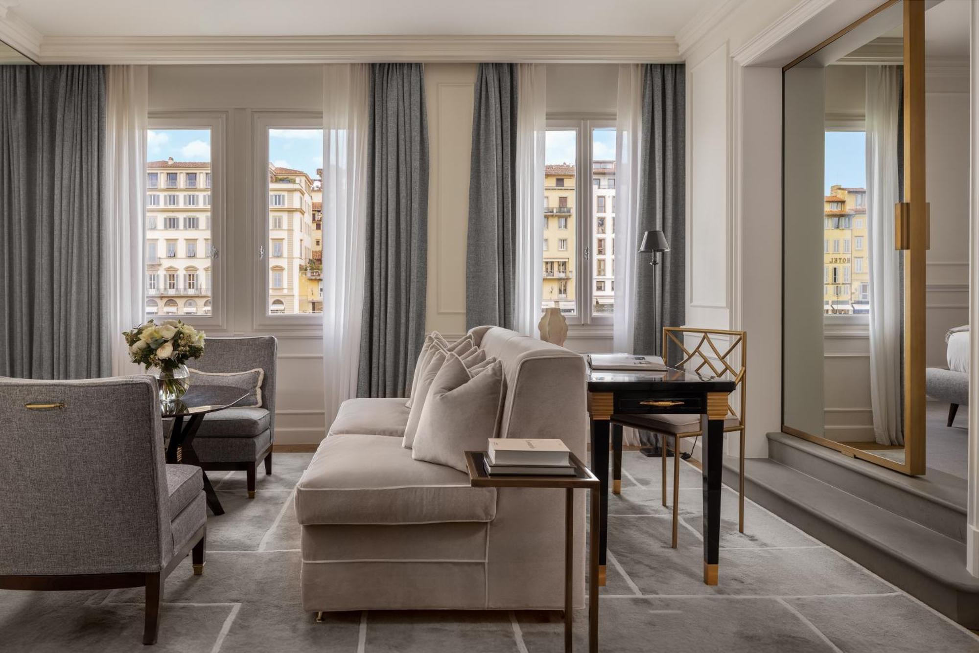 Lungarno Luxury Apartments - By Lungarno Collection Флоренция Экстерьер фото