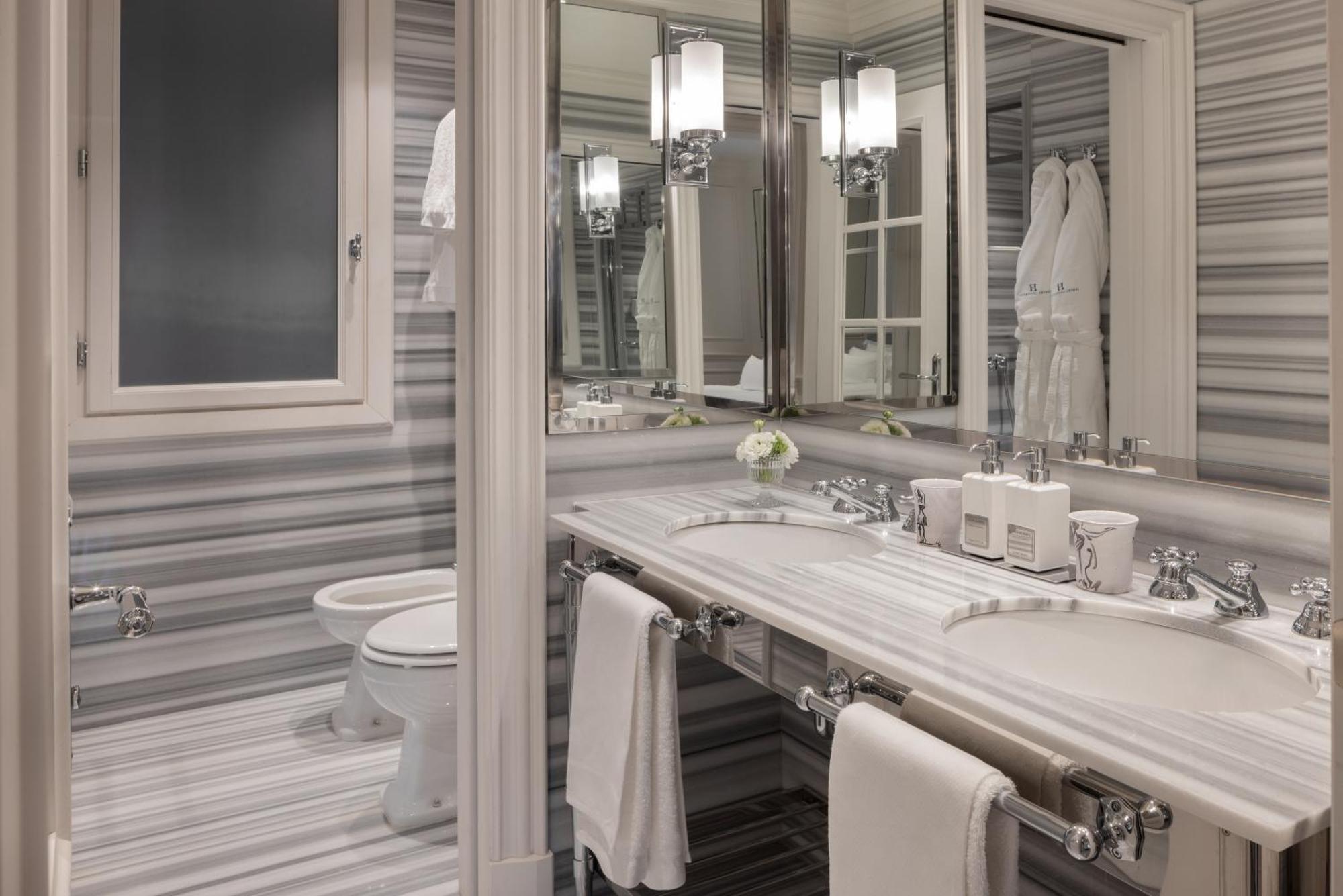 Lungarno Luxury Apartments - By Lungarno Collection Флоренция Экстерьер фото